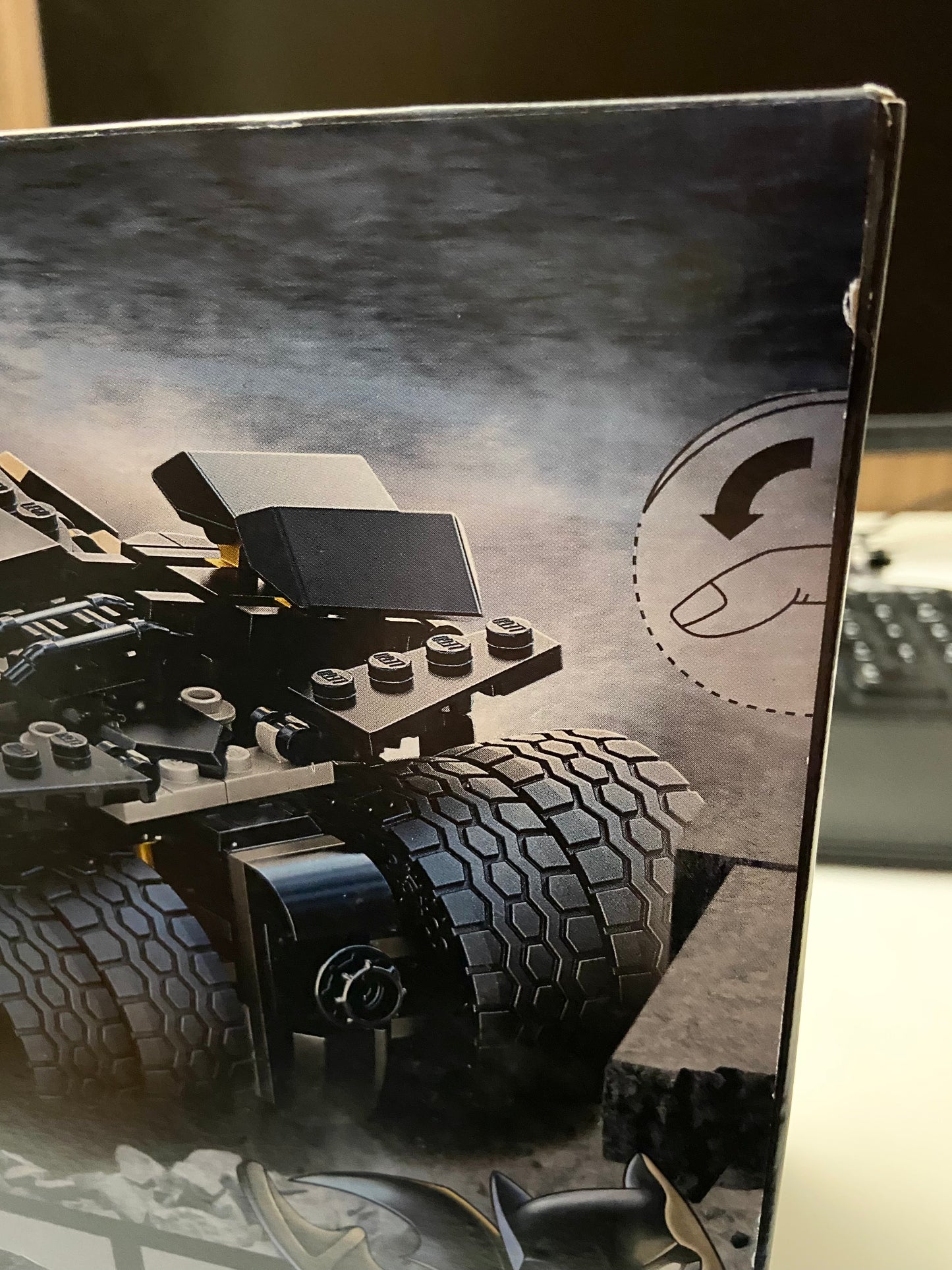 76239 LEGO The Dark Knight Trilogy Batmobile Tumbler Scarecrow Showdown (Retired)